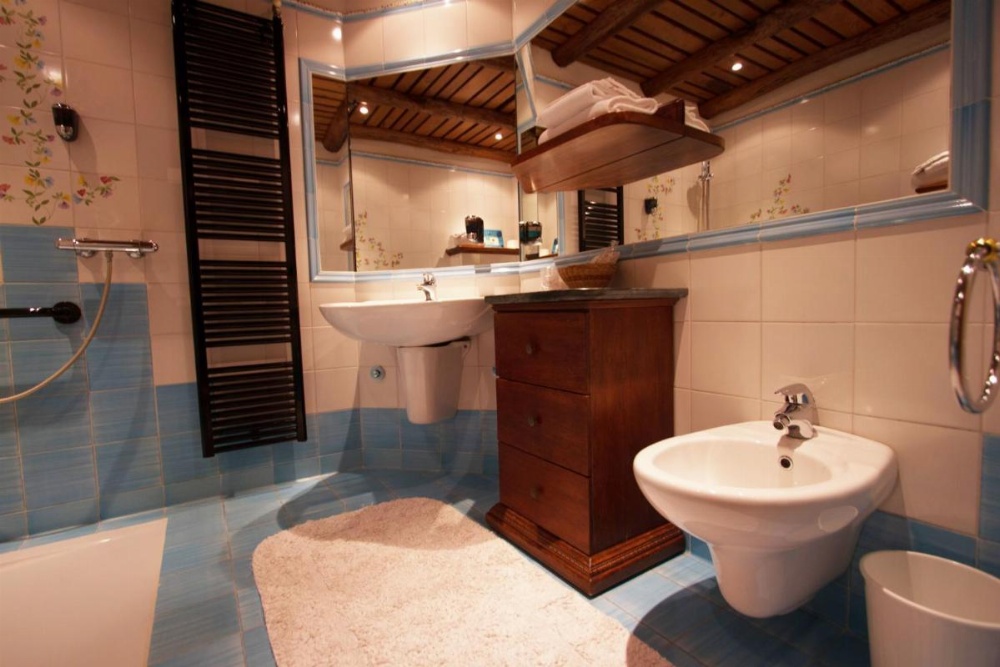 Room image 2